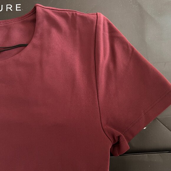 New. Aritzia Shortsleeve Contour Top: Size S. - Picture 4 of 8